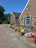 Achtergevel met terras